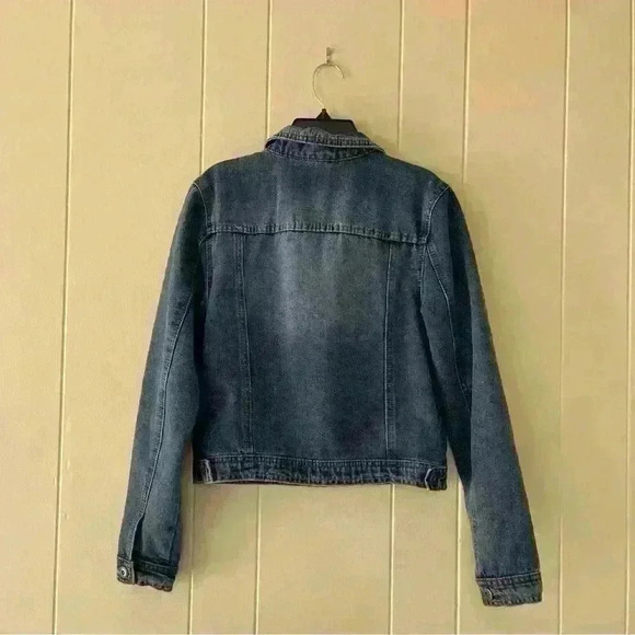 Womens Highway Jeans Distressed Jean Denim Jacket Size M Light Wash New! - Picture 2 of 12